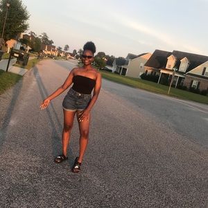 Meet your Posher, Shatiah